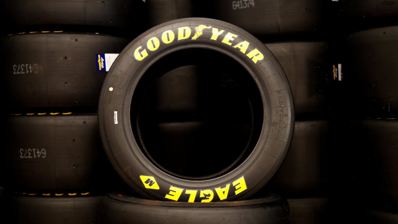 Goodyear revoluciona sus neumáticos de carreras con materiales sostenibles: lo que llegará a tu coche en 2027
