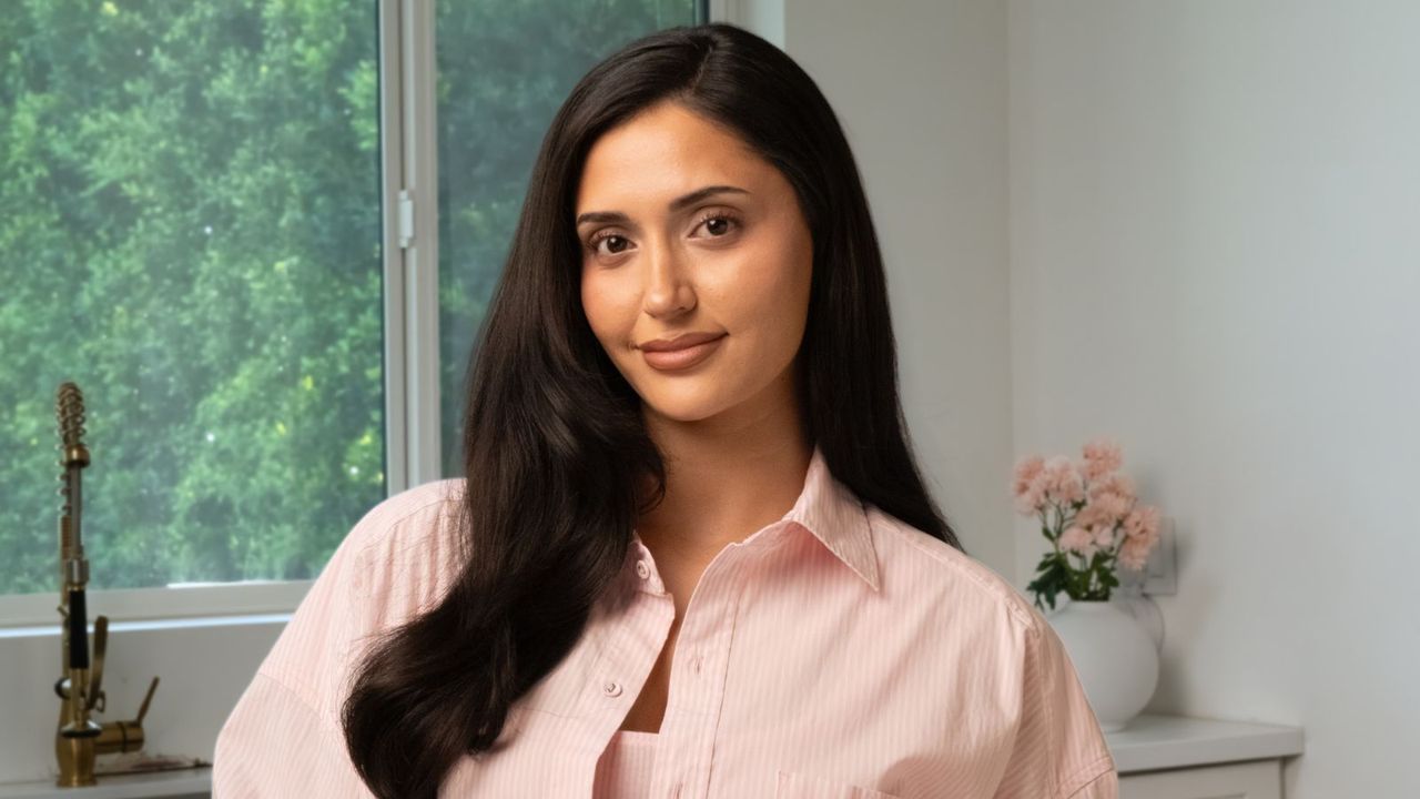 Leah Kateb's Signature Fragrance Secrets and Quick Cleaning Rituals Bring a Luxury Hotel Feel to Her Mountain Home