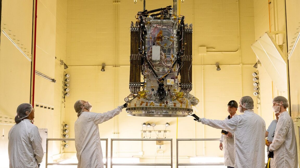 A Bold Satellite Rescue Mission Came Together in Record Time, But Will It Work?