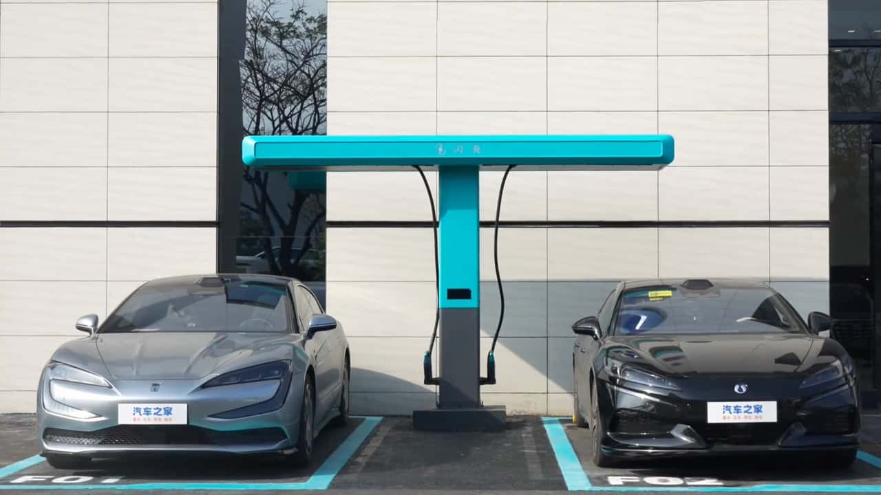 BYD Flash Chargers Are Coming to Europe and Canada: What 5-Minute EV Charging Means for the Future