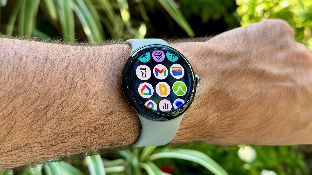 Verizon May Have Revealed Which Pixel Watches Are Getting Wear OS 7