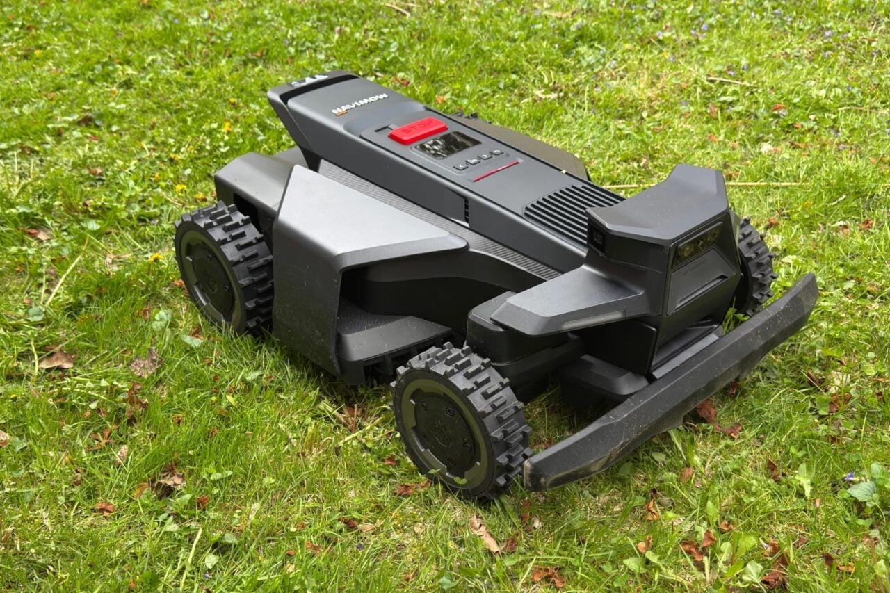 Segway Navimow X430 Review: A Featureful Mow-Bot Worth the Investment?