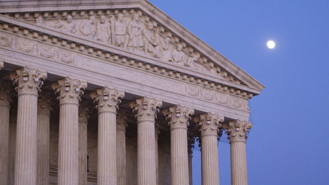 AT&T and Verizon Lose Supreme Court Battle Over Location Data Fines