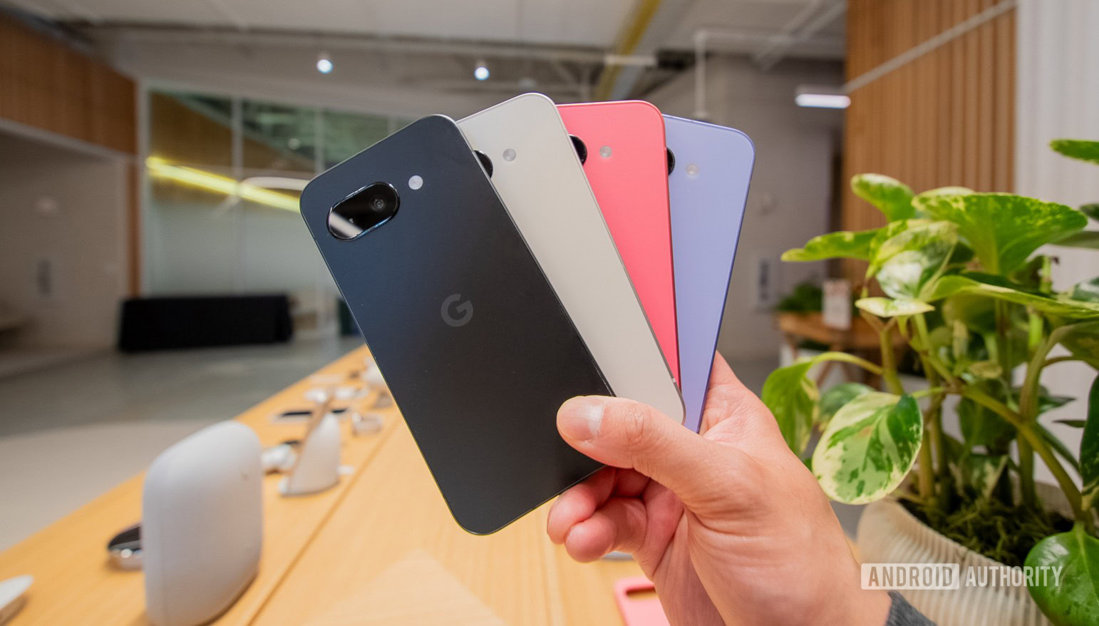 Pixel Stuck in a Bootloop After the March Update? Google Finally Has a Fix