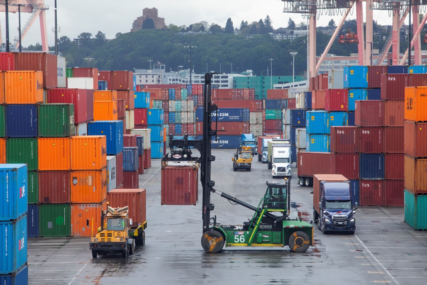 Seattle-Tacoma Port Evolves Toward Hybrid Landlord-Operating Model