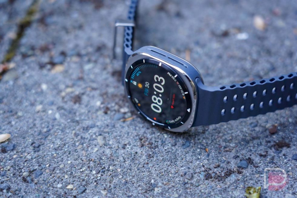 Galaxy Watches Updated With May Security Patch