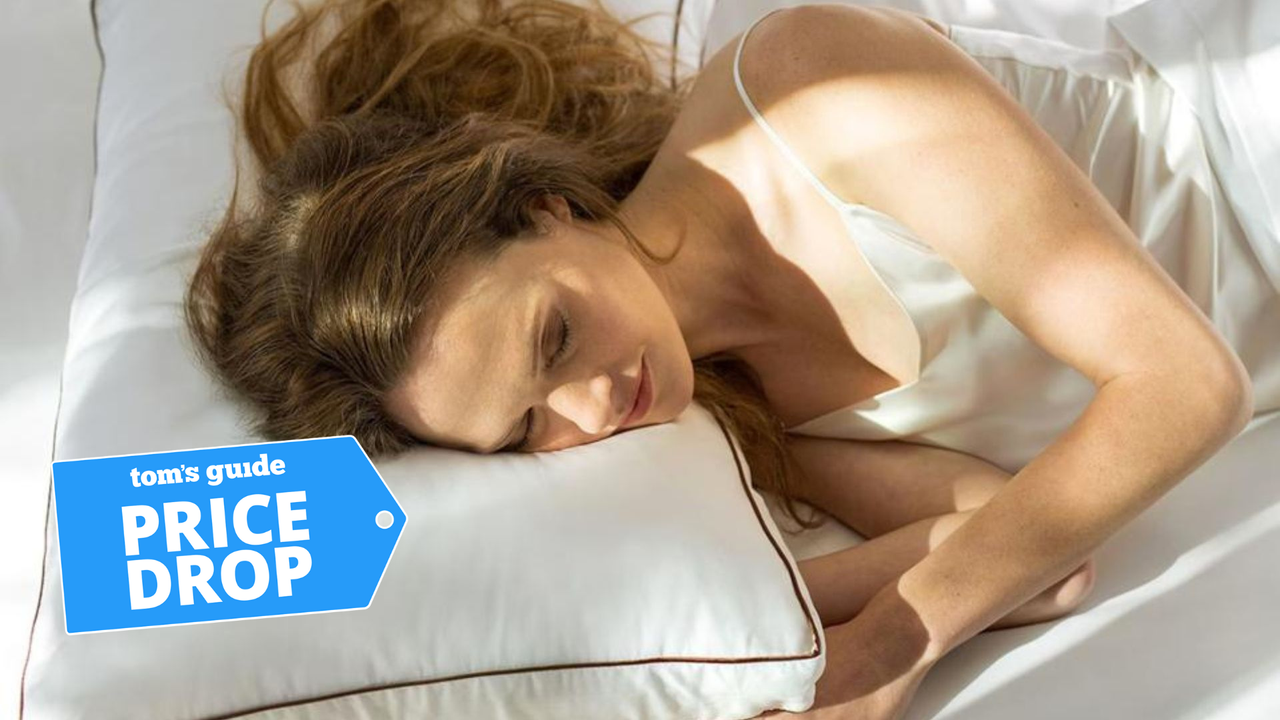 Saatva's Luxury Cooling Pillows Are on Sale — The Best Pick for Side Sleepers with Neck Pain