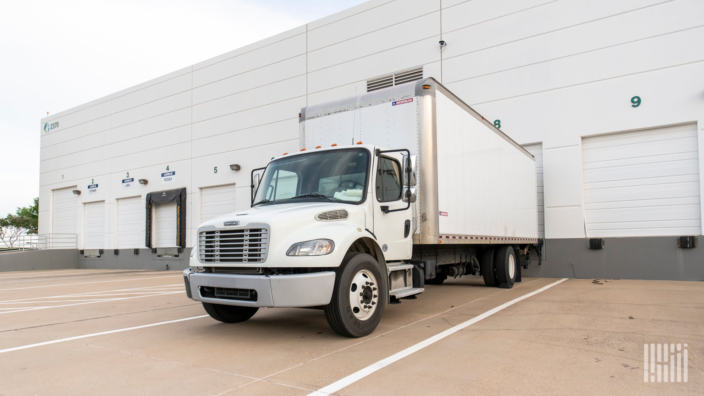 He Walked Away From 28 Years Behind the Barber Chair for a $10,000 Box Truck With 500,000 Miles. Five Years Later, Here Is What He Wishes Someone Had Told Him.
