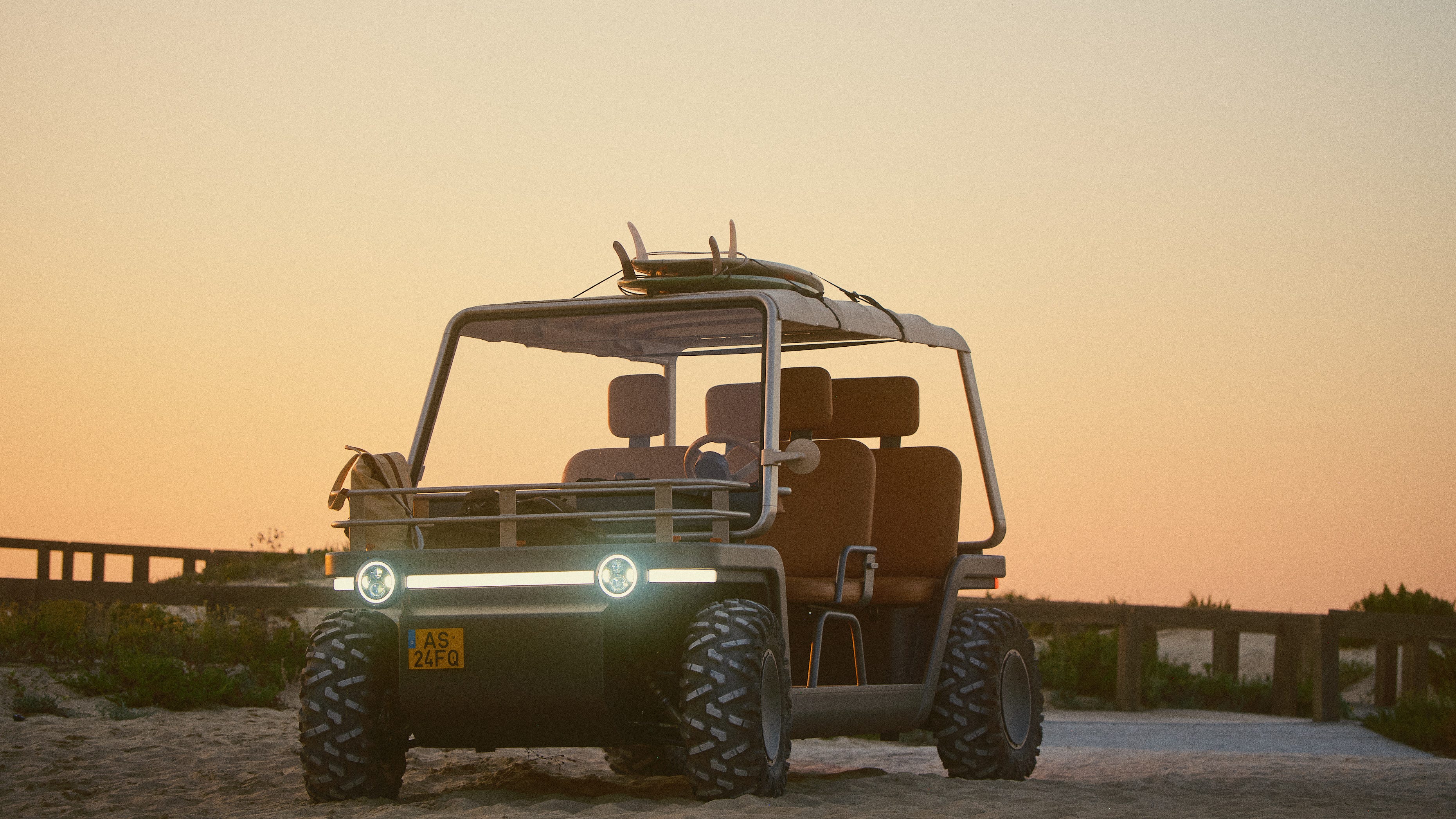 This Electric Beach Buggy Is for Folks Who Can Afford Luxury Vacations