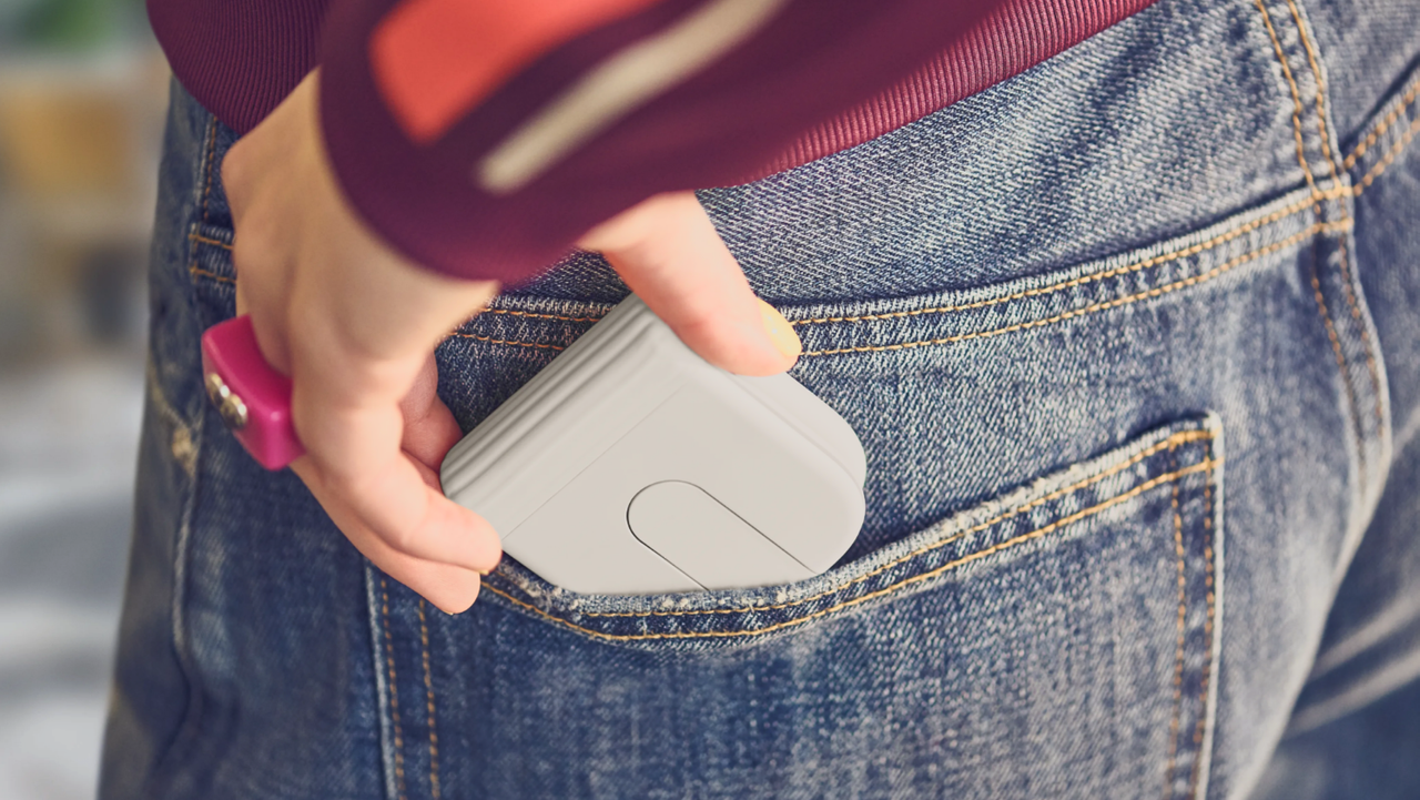 Logi Mobi Fold Review: The Foldable Portable Mouse That Fits in Your Pocket
