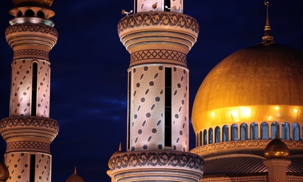 Brunei's Sultan Reshuffles Cabinet, Appointing His Son as Foreign Minister