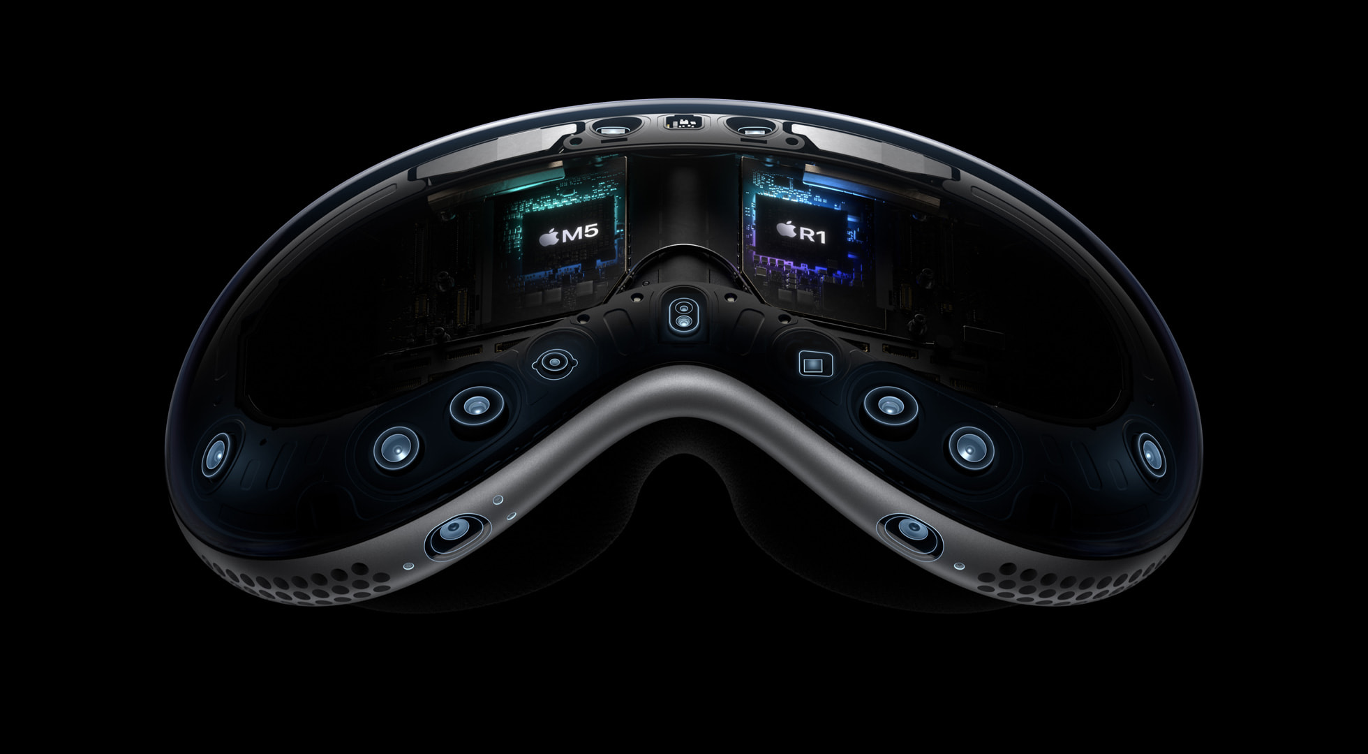 I Wore James Bond's Smart Glasses From 007 First Light — And Now You Can Too