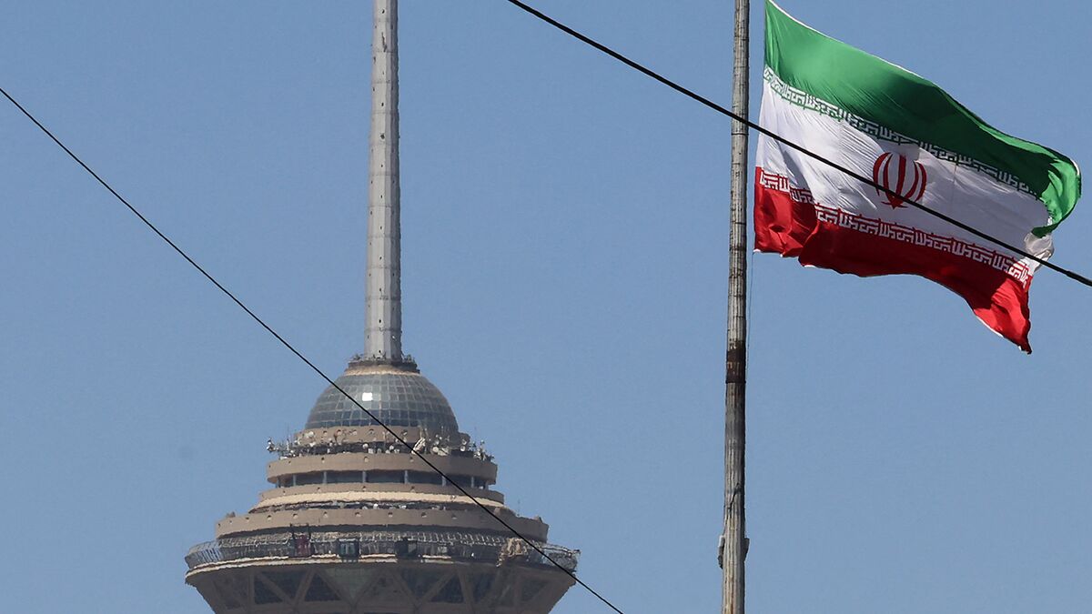 War in Iran Approaches 100 Day Mark: US Forces Intercept Missile and Drone Attacks in Persian Gulf