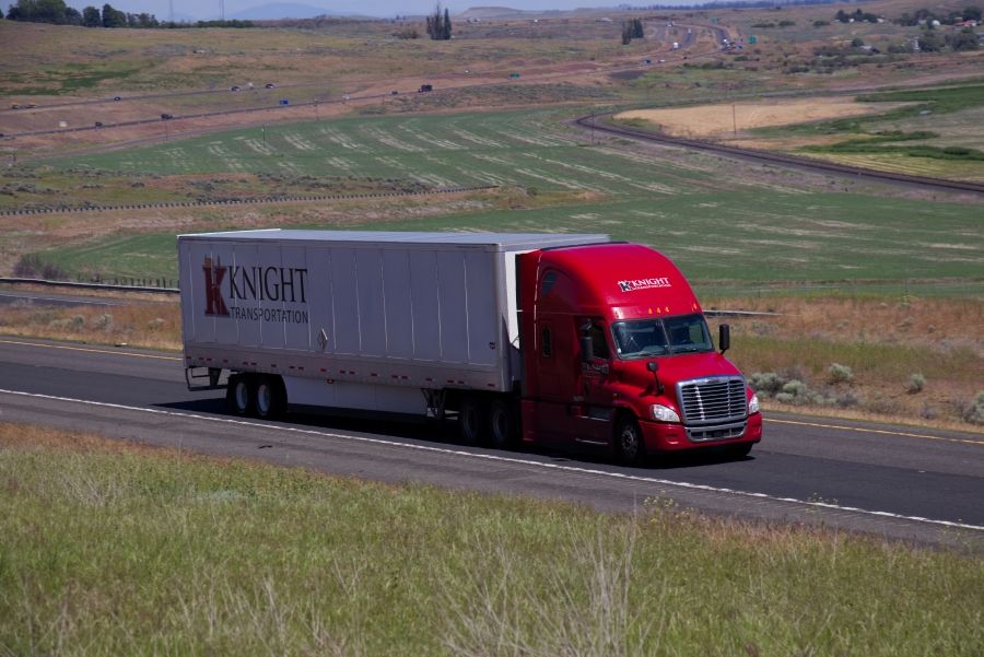 Truckload Leader Kevin Knight Retires from Knight-Swift After Decades of Industry Excellence