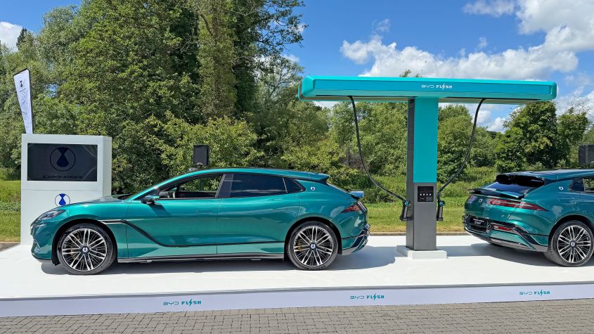 BYD Flash Charging: Everything You Need to Know About the 9-Minute EV Revolution