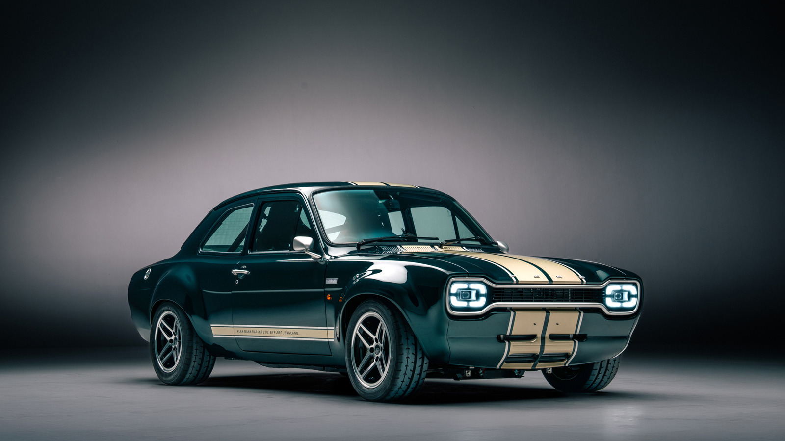 This Iconic Ford Is Being Reborn With A Classic Look And Modern Capabilities