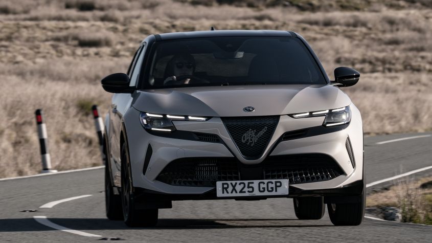 Meilleur nettoyeur haute pression voiture 2026 : comparatif Kärcher, Parkside, Bosch et Nilfisk