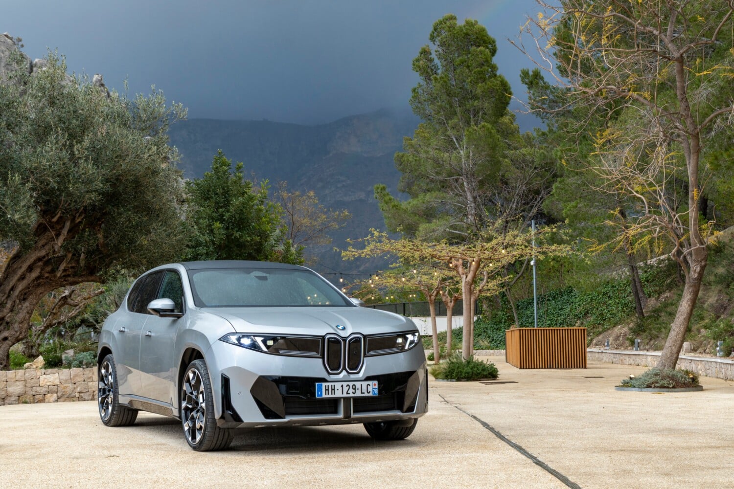 Le BMW iX3 cartonne dans un test d'autonomie exigeant en Chine