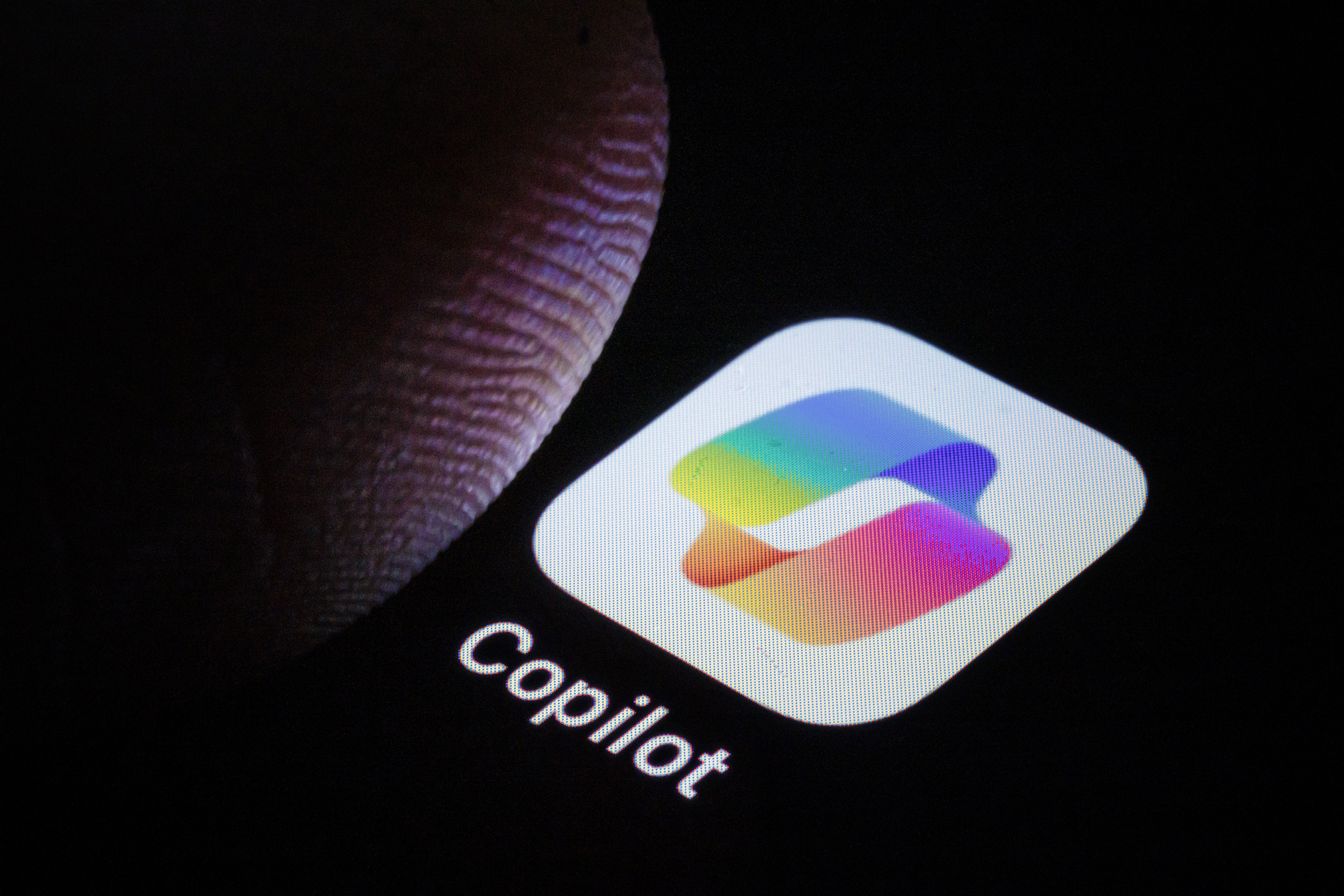 Microsoft Copilot Vulnerability SearchLeak Could Expose Your Emails and 2FA Codes