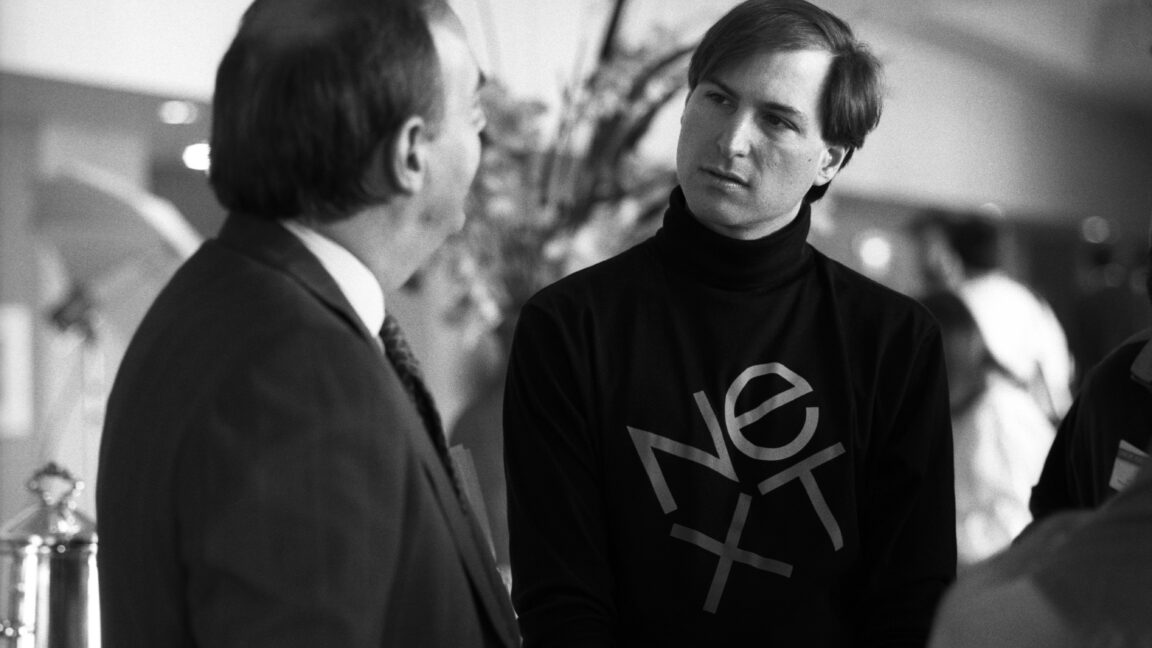 Steve Jobs in Exile: A Deep Dive Into the NeXT Years That Reshaped Silicon Valley