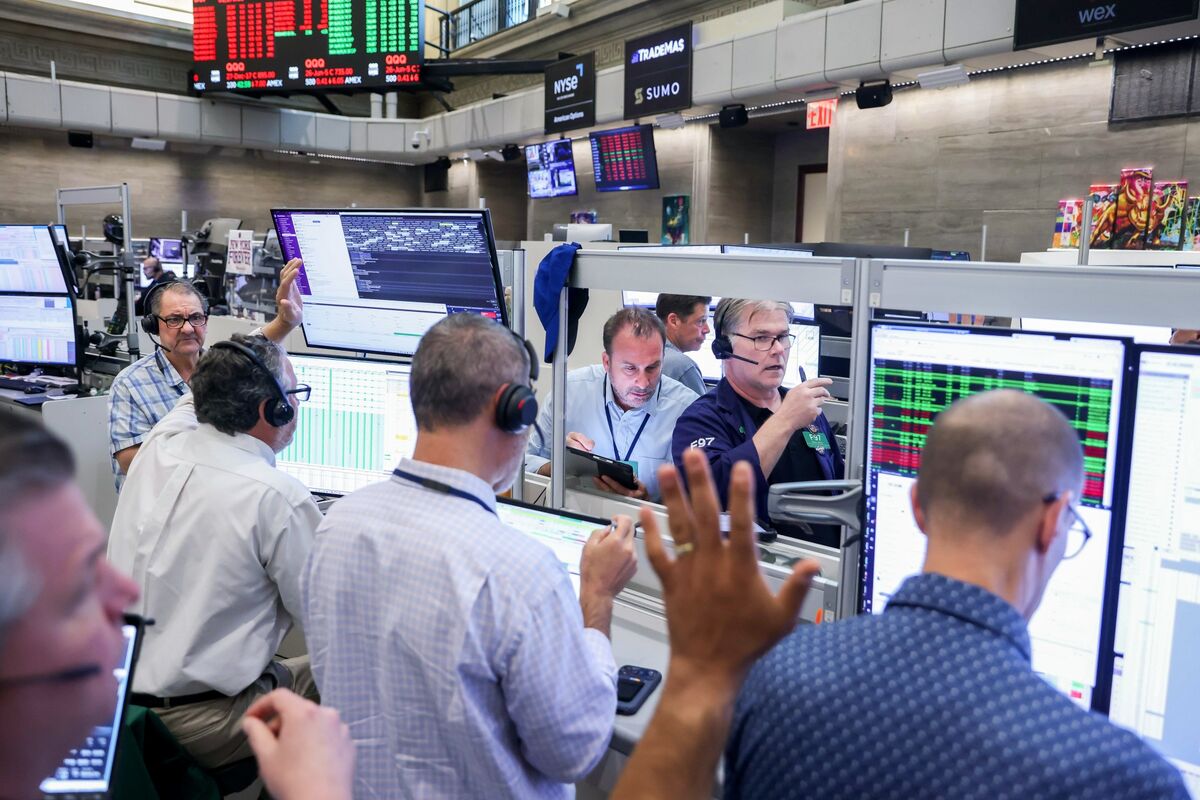 S&P 500 Traders Grapple With Violent Swings as Iran War Headlines and Inflation Fears Rattle Markets