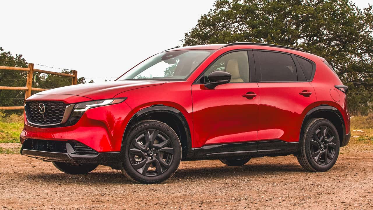 Mazda cree que los híbridos tienen un gran problema y promete solucionarlo