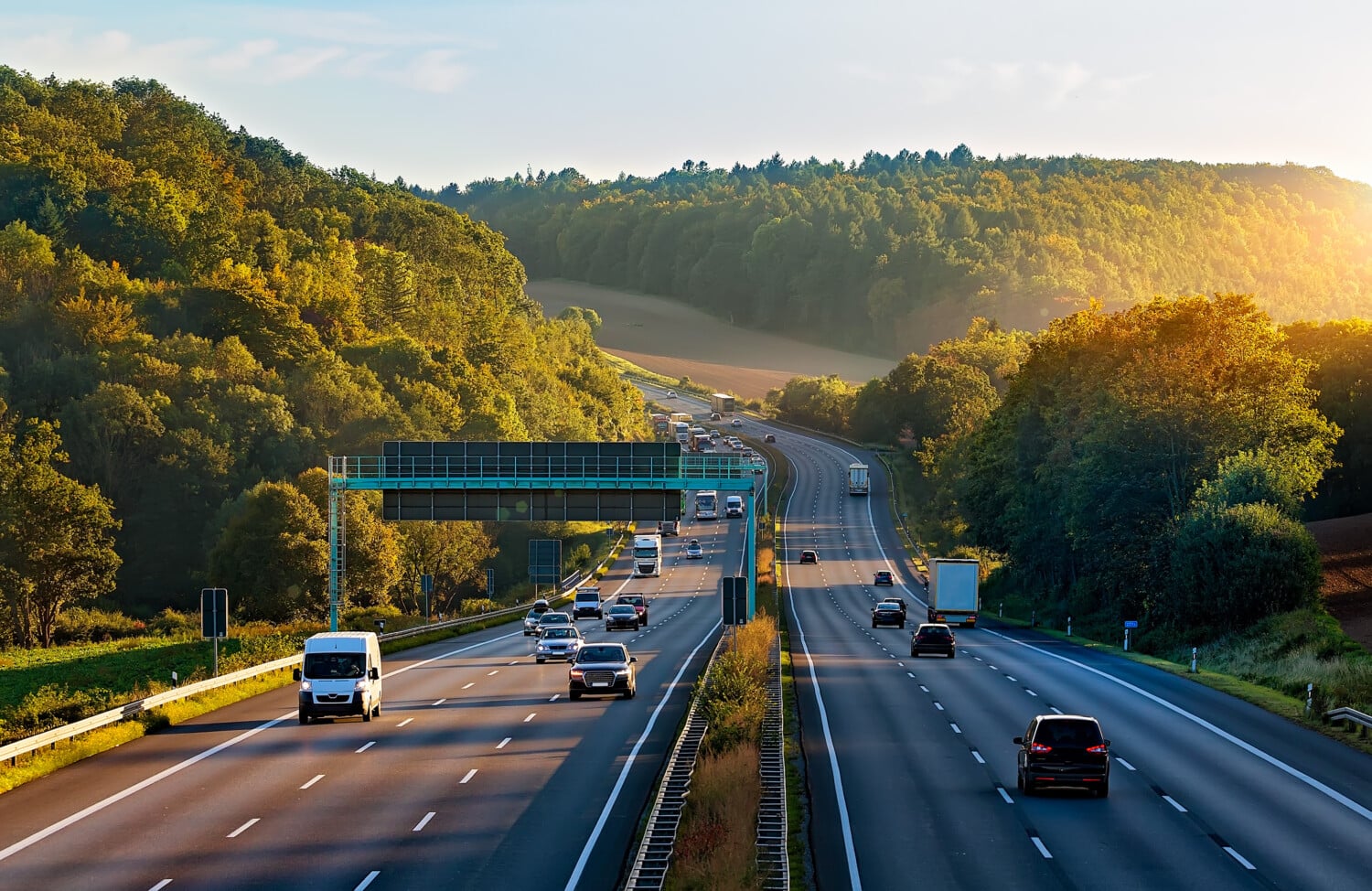 Autobahn : on imagine les Allemands à 200 km/h, mais la réalité est bien différente