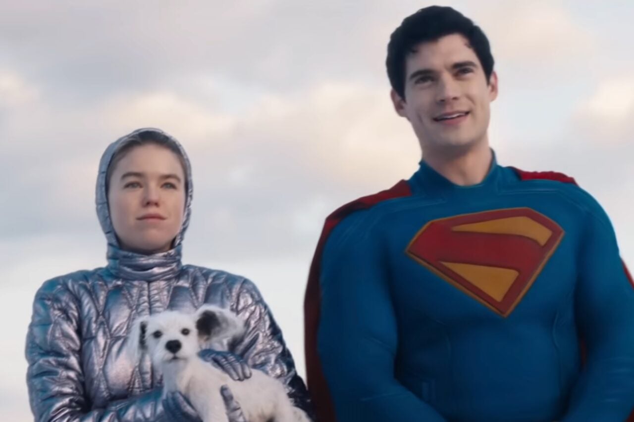 Superman Welcomes His Cousin to Earth in This Cute 'Supergirl' Clip