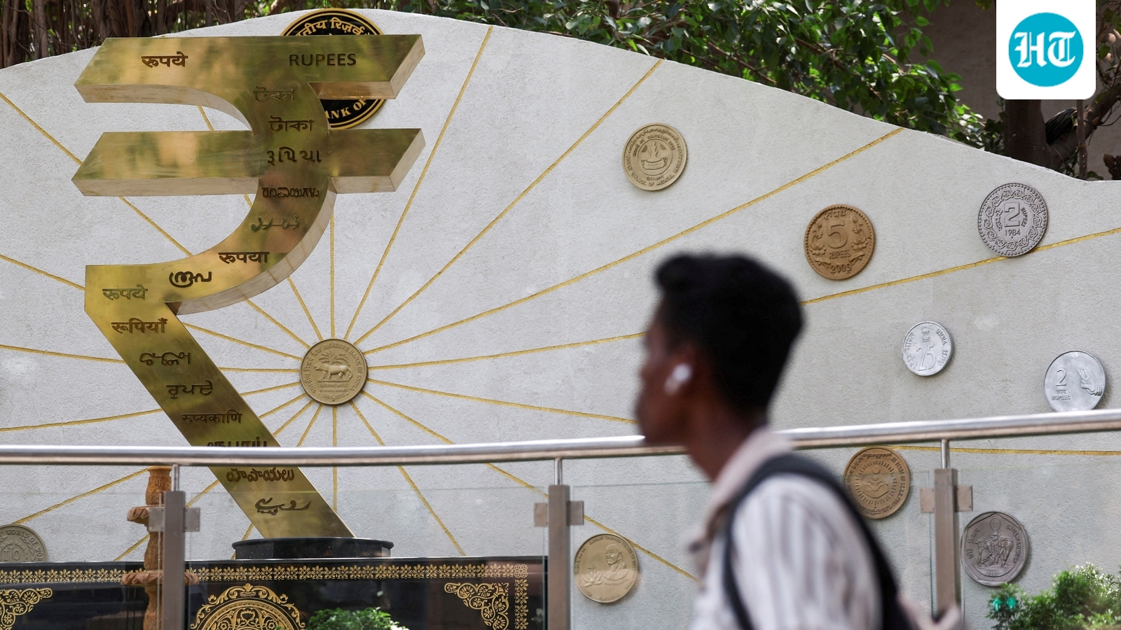 India Removes Capital Gains Tax on G-Secs to Attract Foreign Investment and Dollar Inflow
