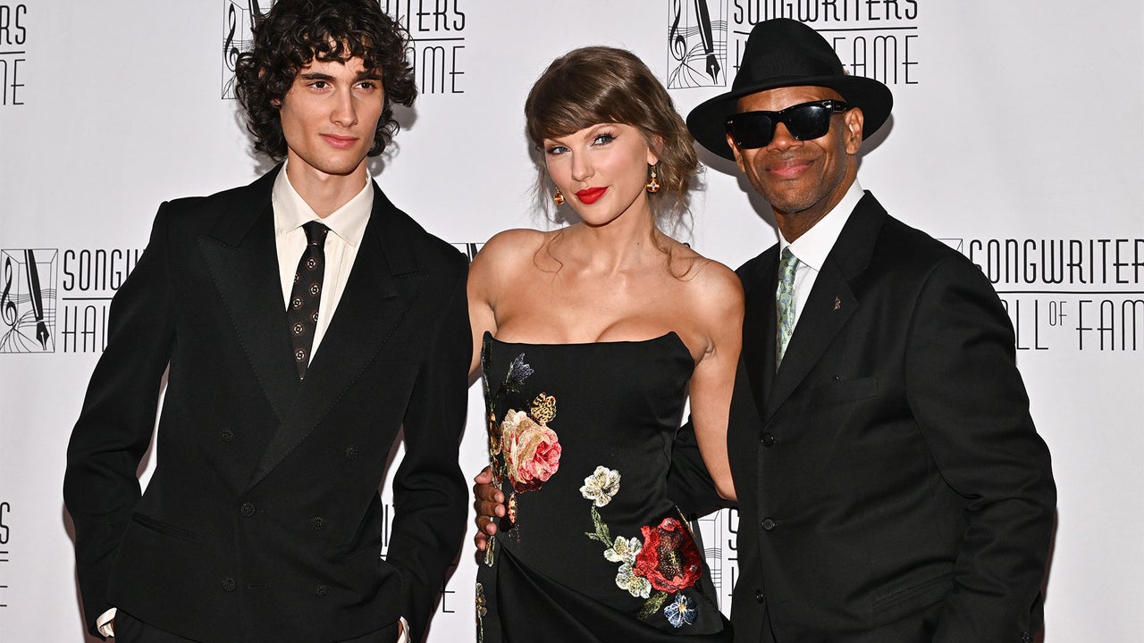 Taylor Swift Makes History as Youngest Woman Ever Inducted into the Songwriters Hall of Fame