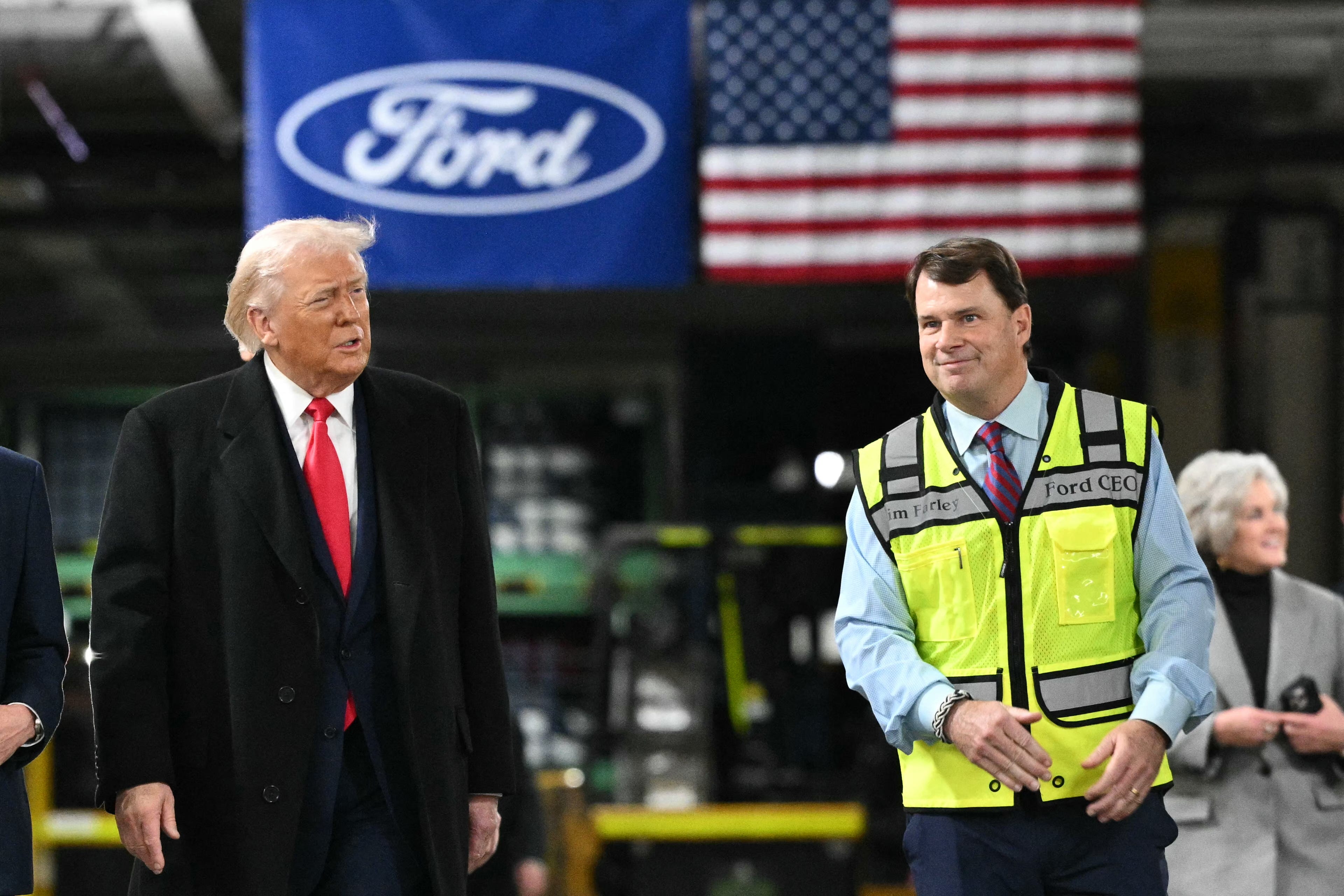 Trump Learns of Right to Repair Battle from Ford and GM, Farley Responds