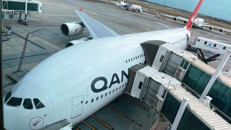 Qantas A380 Caught in Global Wing-Crack Inspection Order: What Passengers Need to Know