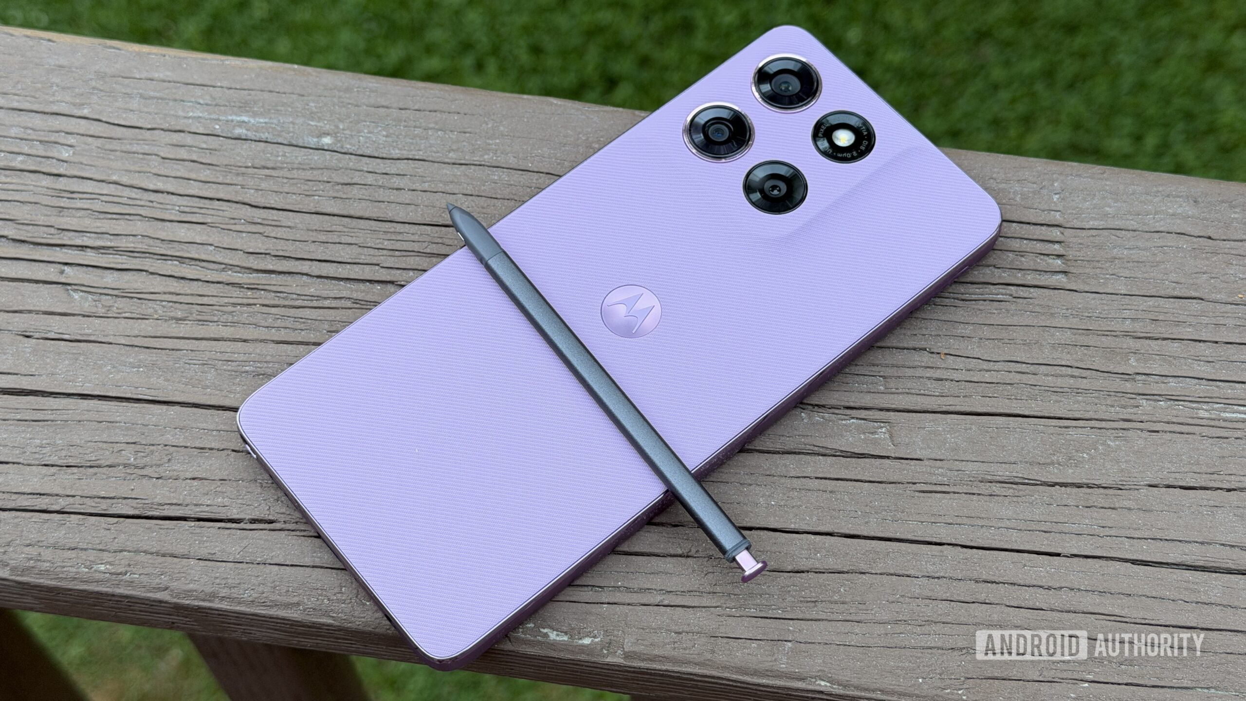 The Best Thing About the Moto G Stylus 2026? It Does What Google and Samsung Won't