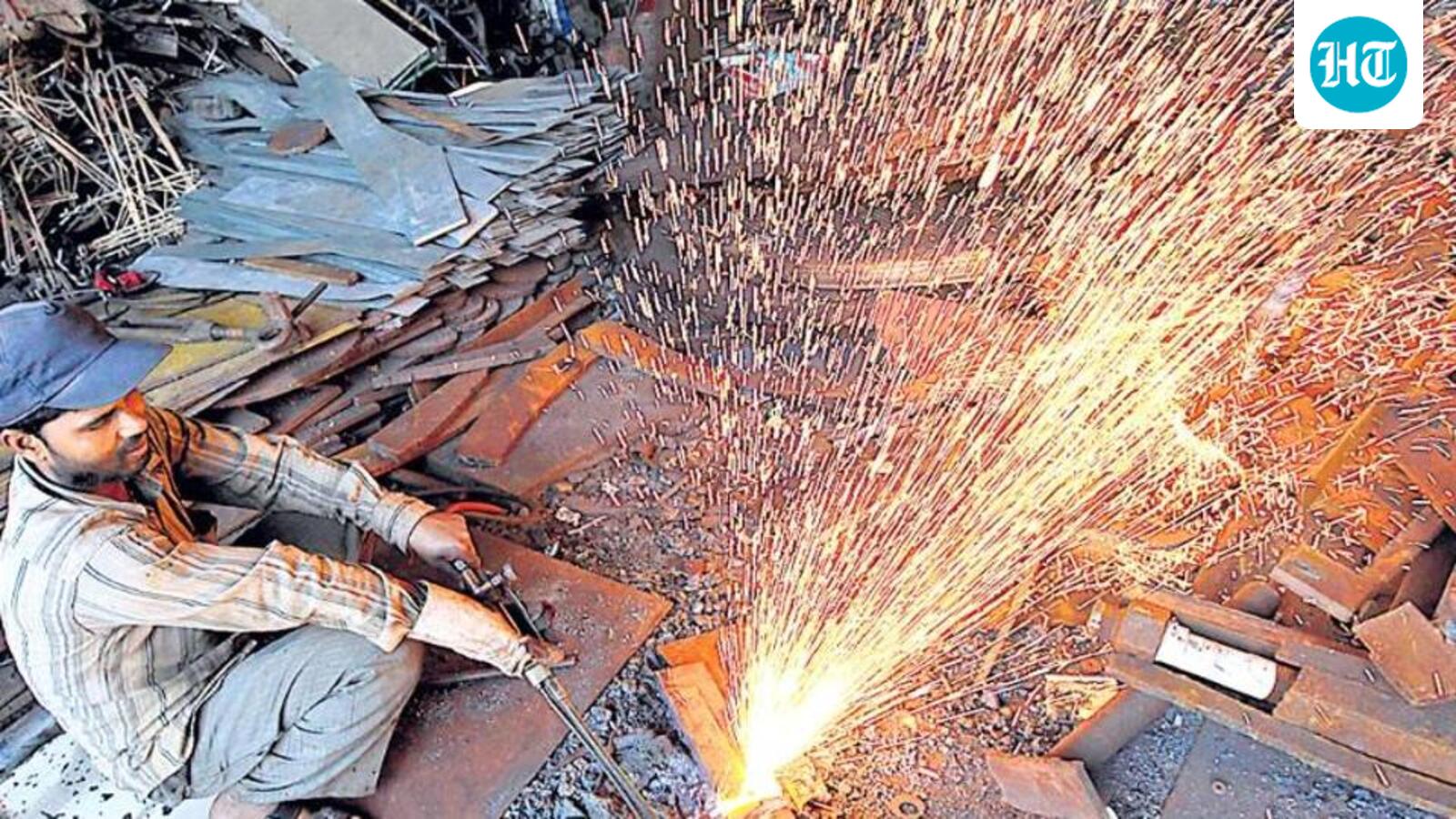 Manufacturing Sector Growth Hits 3-Month High in May: What the Latest PMI Data Tells Us