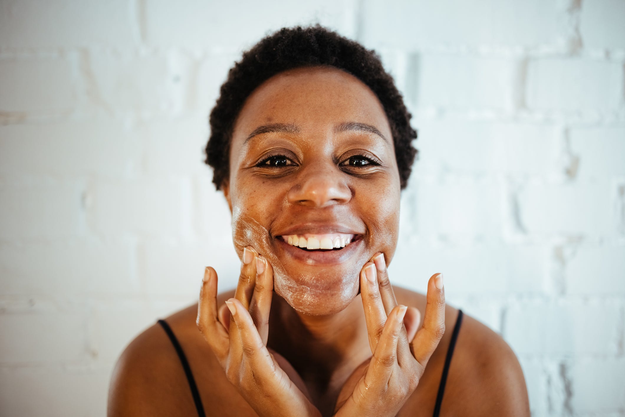 11 Best Cleansing Oils That Leave Skin Glowing, According to Experts