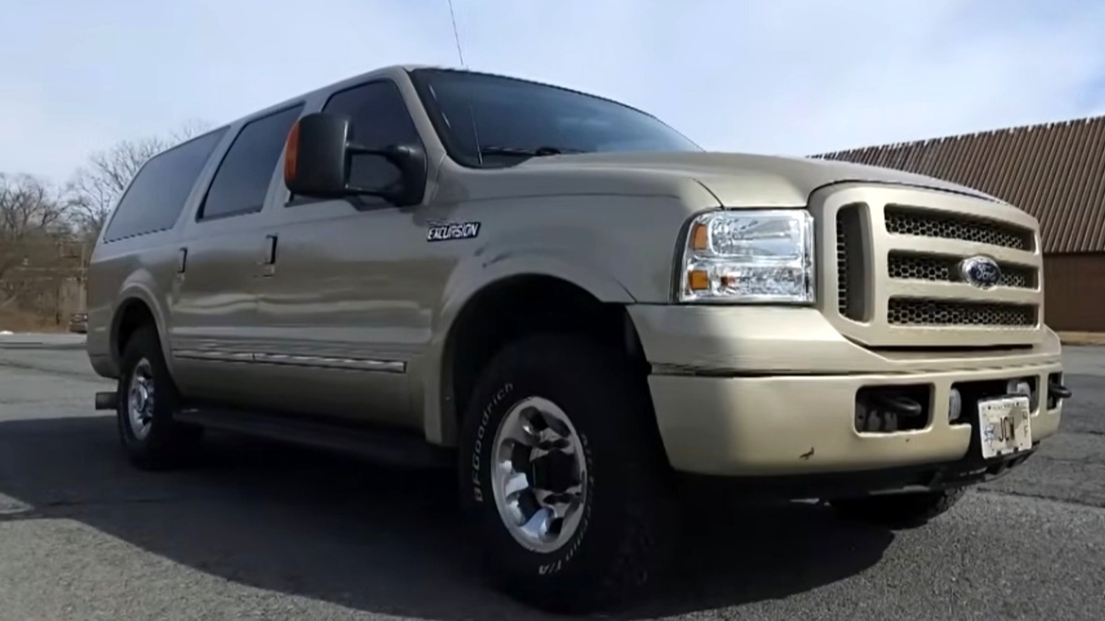 The 2000 Ford Excursion: The Biggest, Heaviest SUV Ever Built