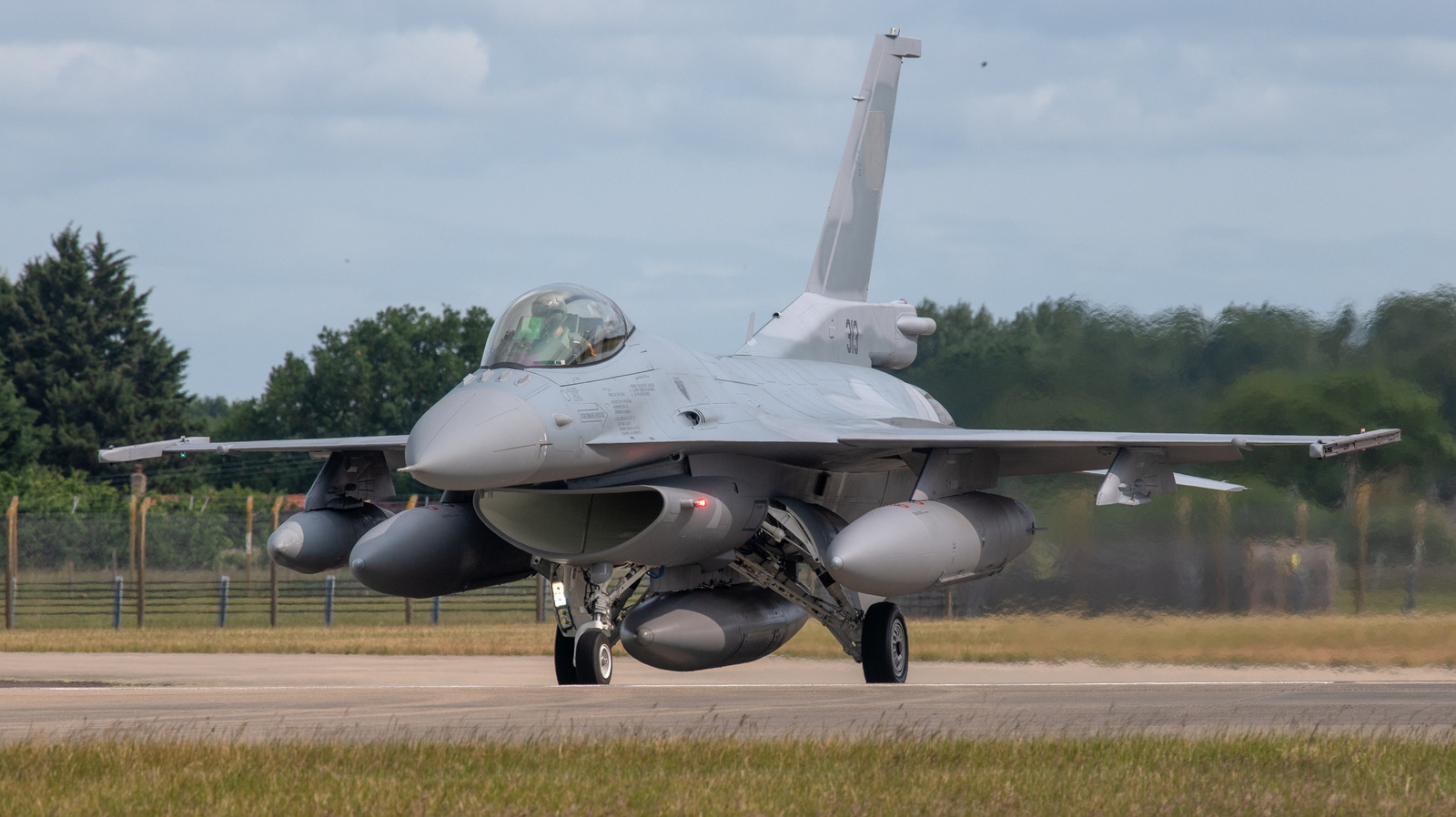 The First F-16 Block 70 Built For Taiwan's Air Force Was Spotted Flying Over Texas