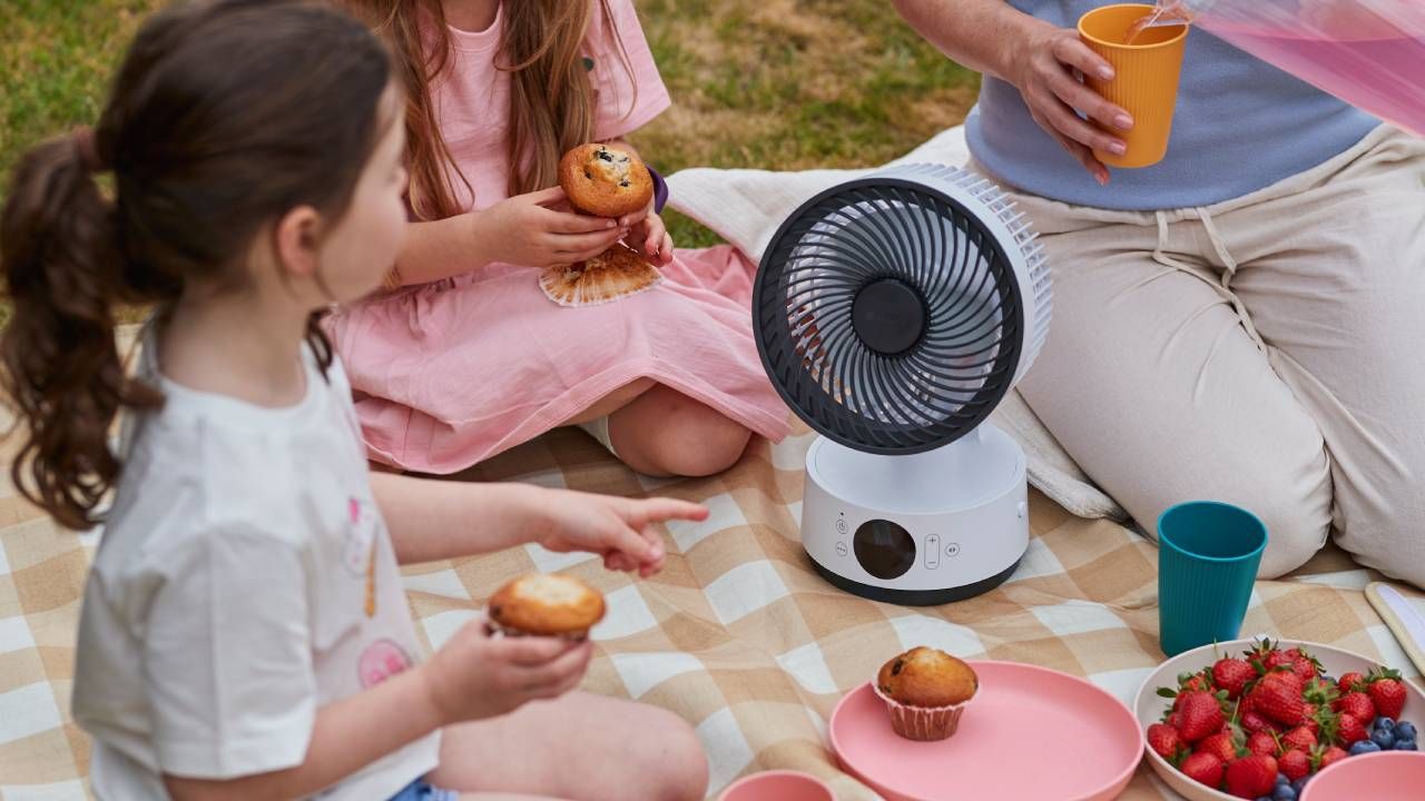 Meaco's Smallest Rechargeable Fan Yet Puts Battery Life Front and Center