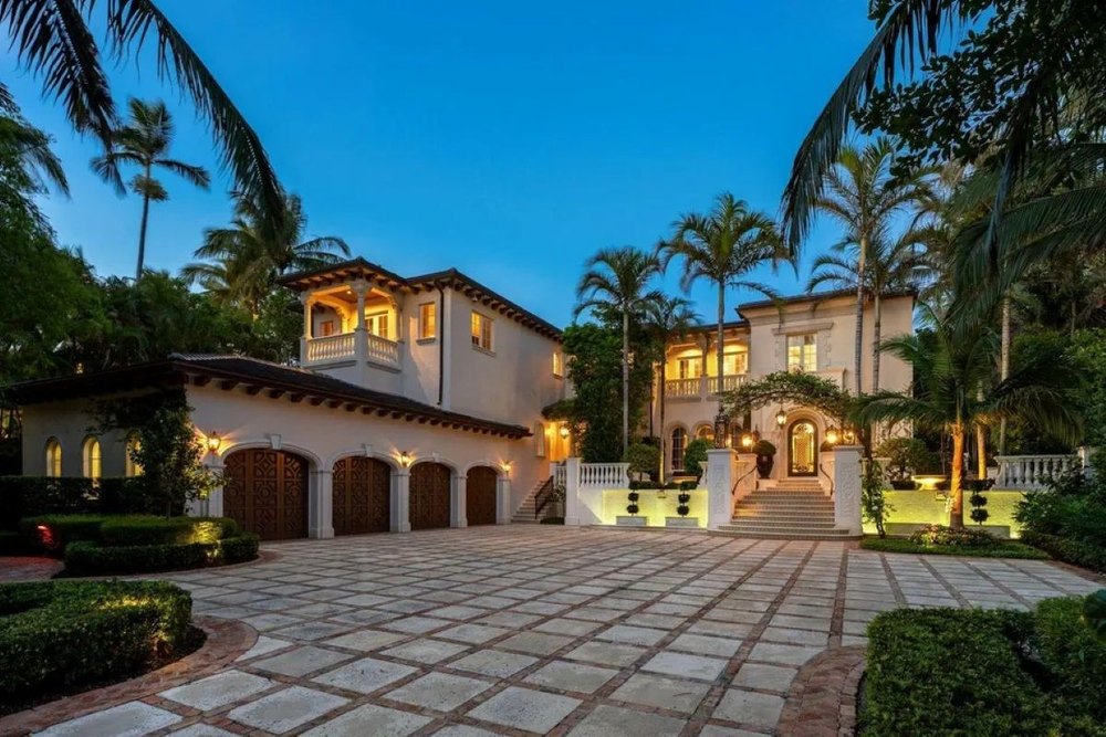 Retired ER Doctor Lists Two L.A. Megamansions for a Combined $168 Million