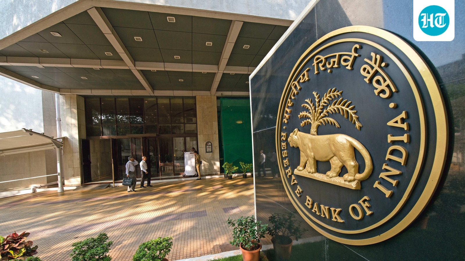 RBI Tightens Rules for Banks on Disabling Mobile Devices After Loan Default: Everything You Need to Know