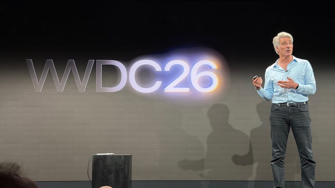 Apple Says Its AI Is Still Private Even When Running on Google's Servers