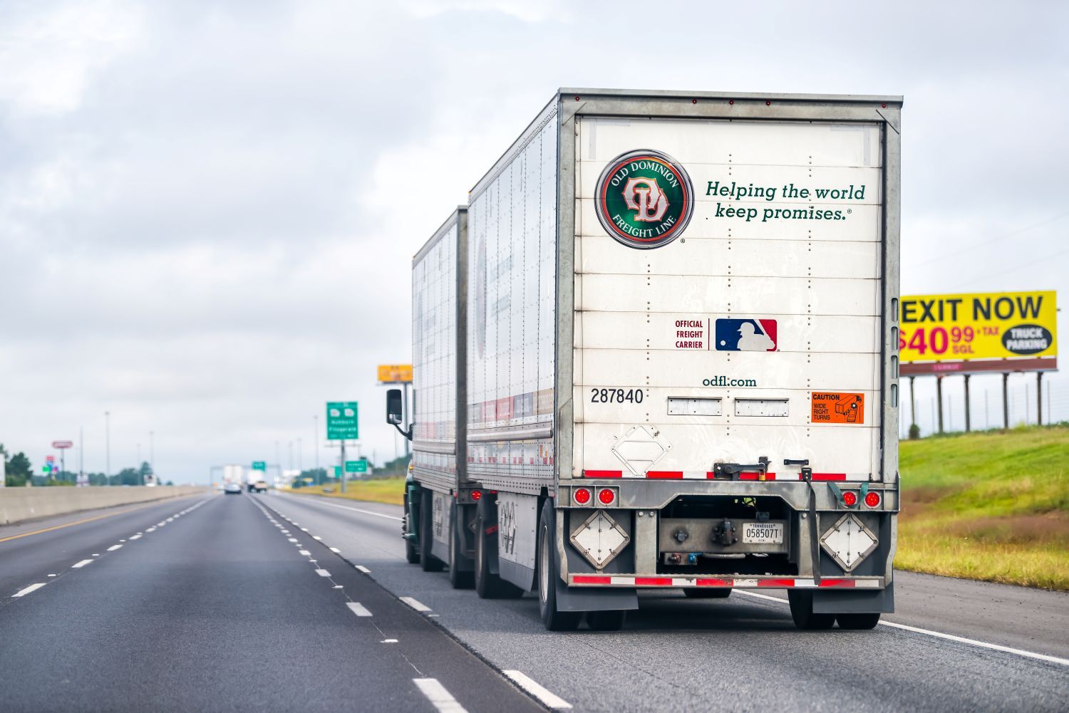 Top 25 LTL Carriers Look to Industrial Gains for Freight Growth in 2026