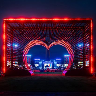 Populous Creates Heart-Shaped Gateway for FIFA Fan Festival in Kansas City for World Cup 2026