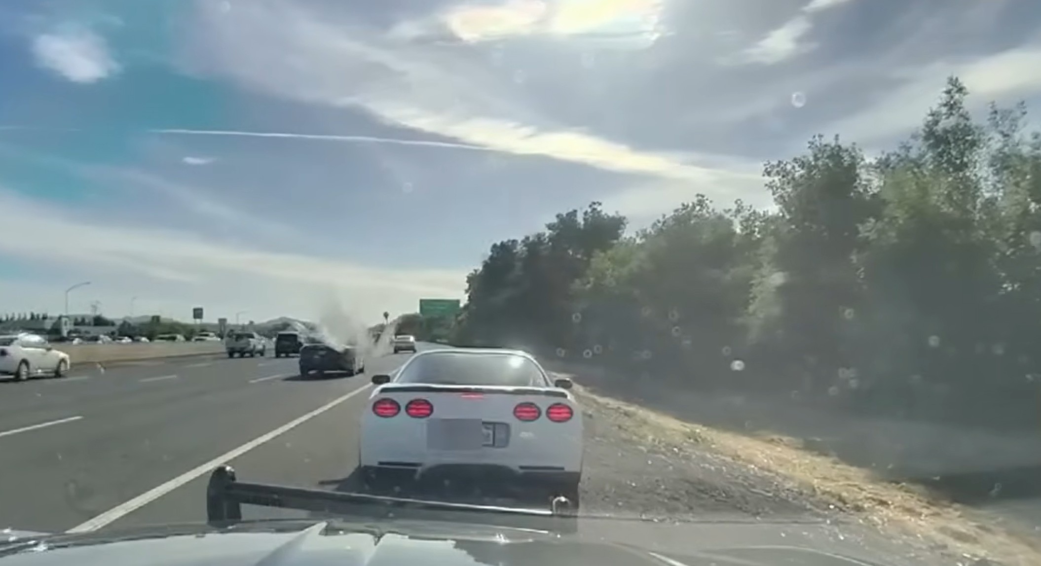 CHP Pulls Over C5 Corvette for Doing 148 MPH, Lucky Driver Avoids Arrest and Impoundment