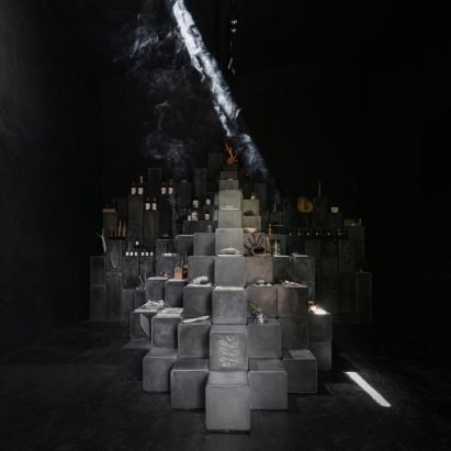 Esrawe + Cadena Creates a Fragrance 'Temple' for Xinú Oaxaca Showroom