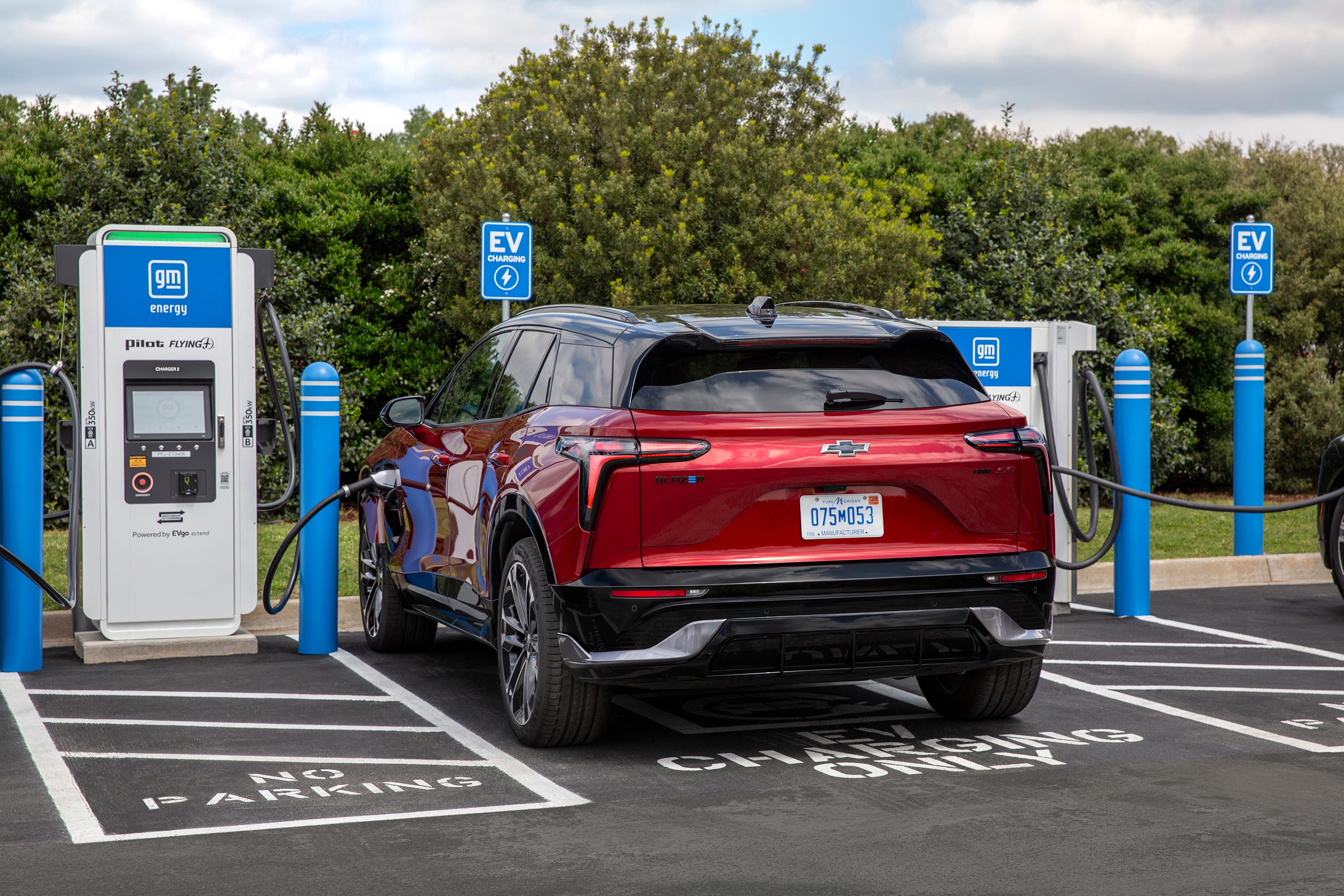GM to Develop Sodium-Ion Battery Cells for Energy Storage, Not EVs