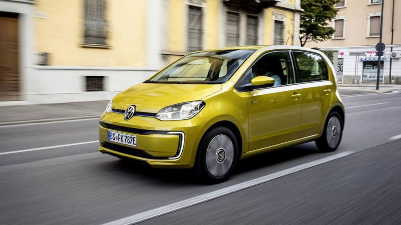 VW, Stellantis y Renault piden medidas urgentes a la UE: Europa vende 3 millones de coches menos que antes del COVID