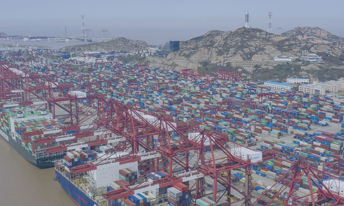 Frontload Frenzy: How New Tariffs Are Fueling an Early Trans-Pacific Peak Season