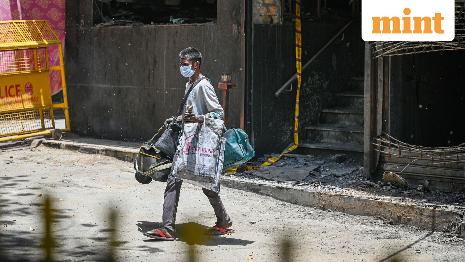 Delhi Fire Horror: Sole Survivor of Gurugram CA's Family Dies, Completing Tragedy That Claimed 9 Lives