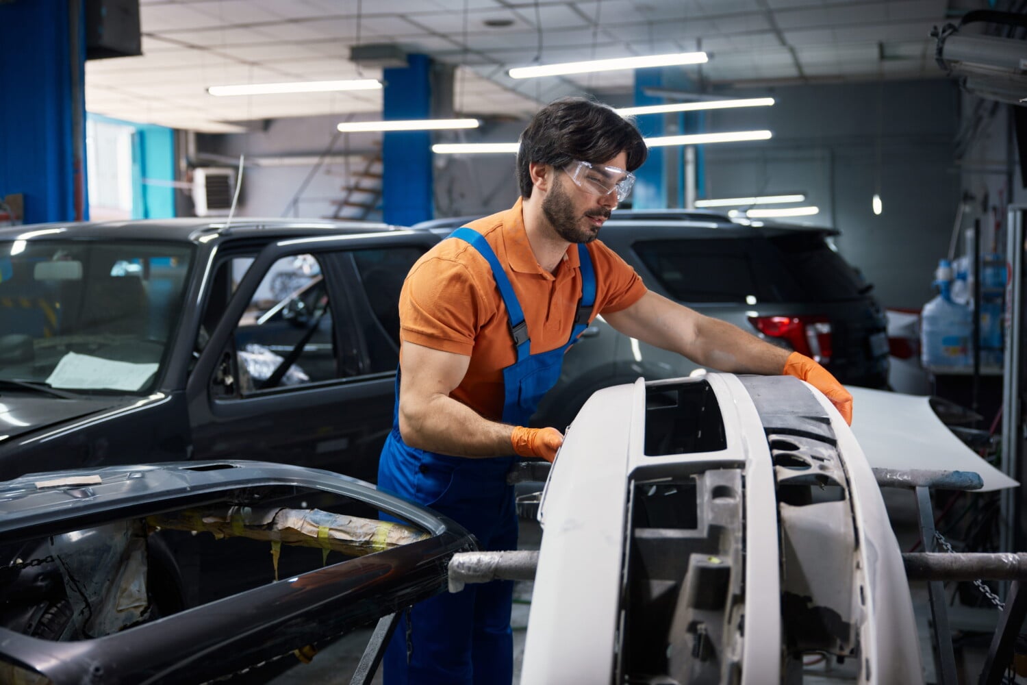 Réparateurs indépendants vs constructeurs : la bataille européenne de l'après-vente automobile